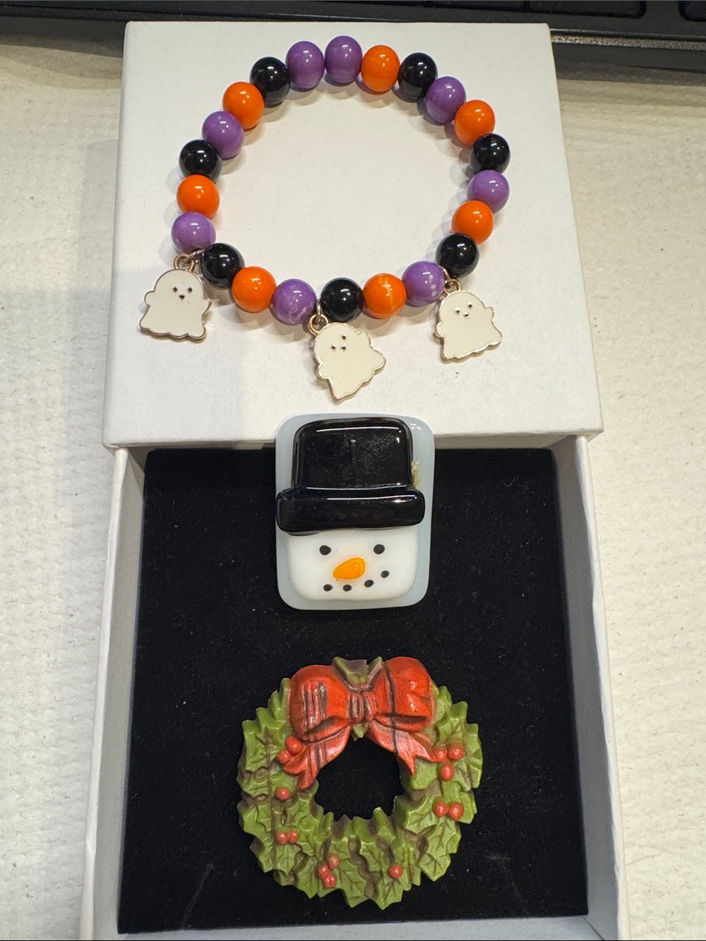 Handmade Halloween Beaded Bracelet and brooches set